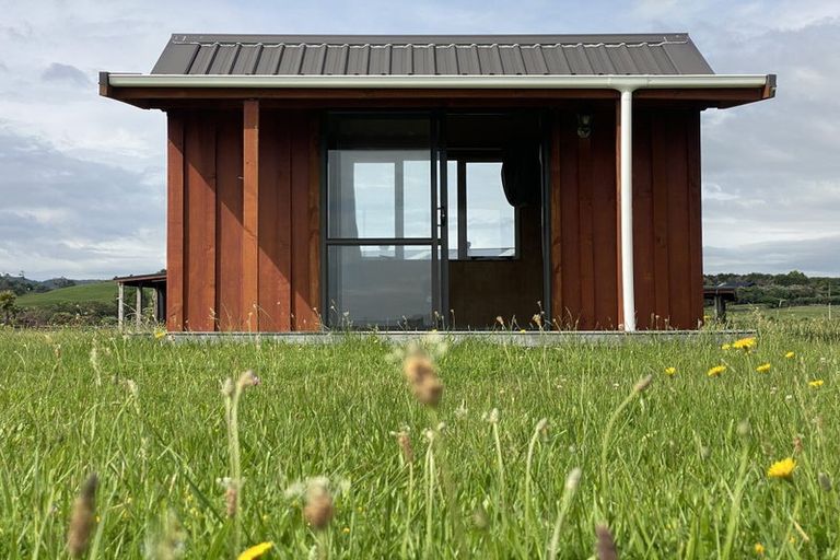 Photo of property in 487 Cove Road, Waipu, 0582