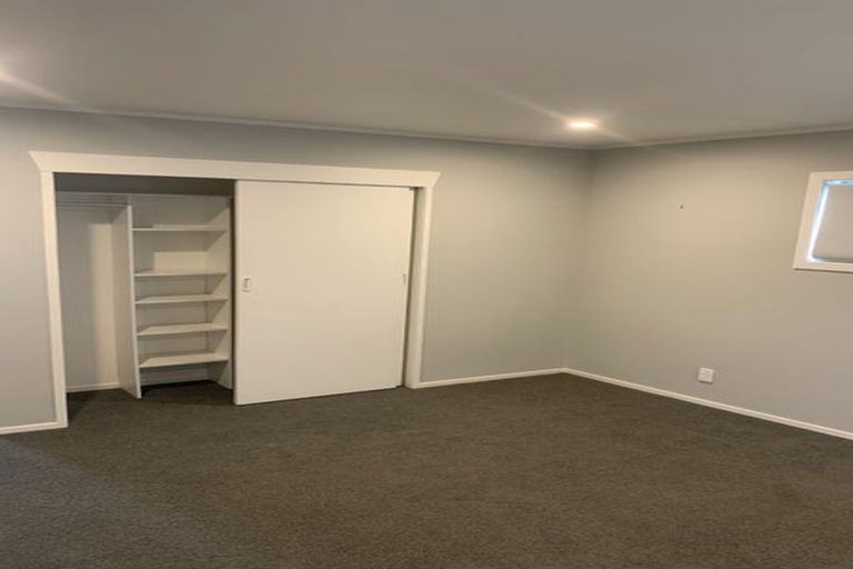 Photo of property in 19 Maude Street, Riverhead, 0820