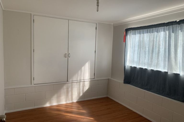 Photo of property in 60 Titirangi Road, New Lynn, Auckland, 0600