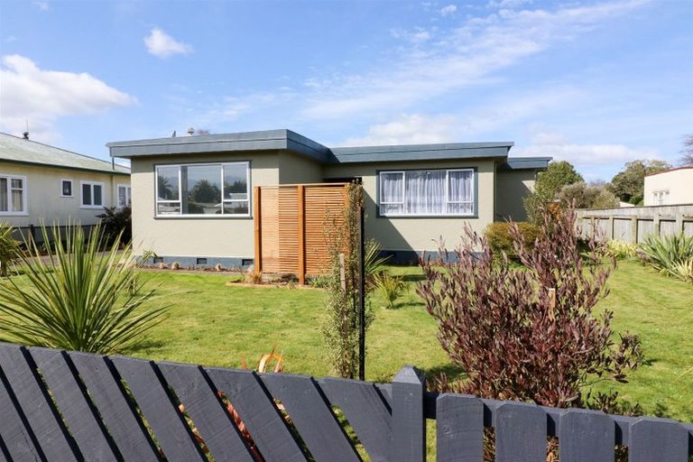 Photo of property in 42 Thyra Street, Dannevirke, 4930
