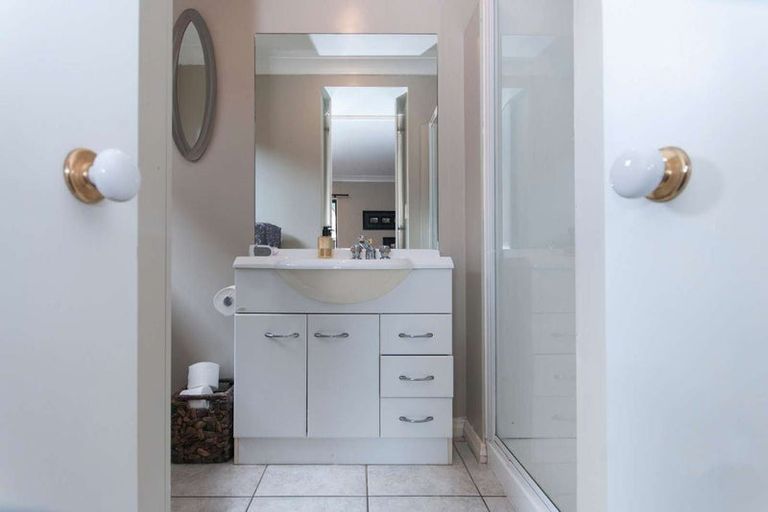 Photo of property in 2/70 Drake Street, Howick, Auckland, 2014