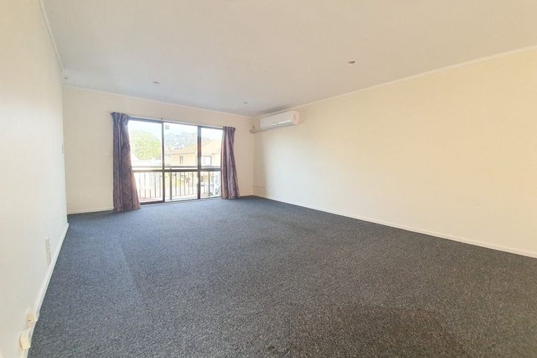 Photo of property in 6/8 Margan Avenue, New Lynn, Auckland, 0600