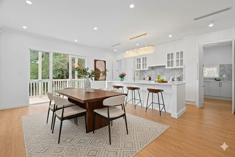 Photo of property in 38 Awanui Road, Red Beach, 0932