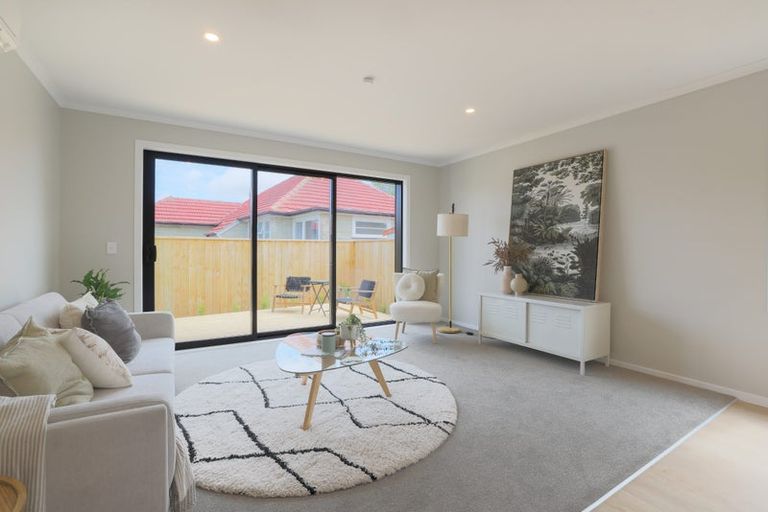 Photo of property in 1105b High Street, Taita, Lower Hutt, 5011