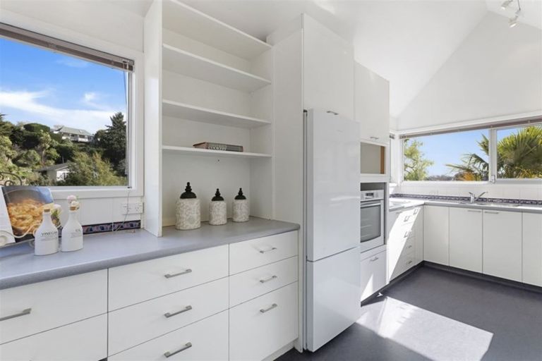 Photo of property in 25 Valley Road, Cashmere, Christchurch, 8022