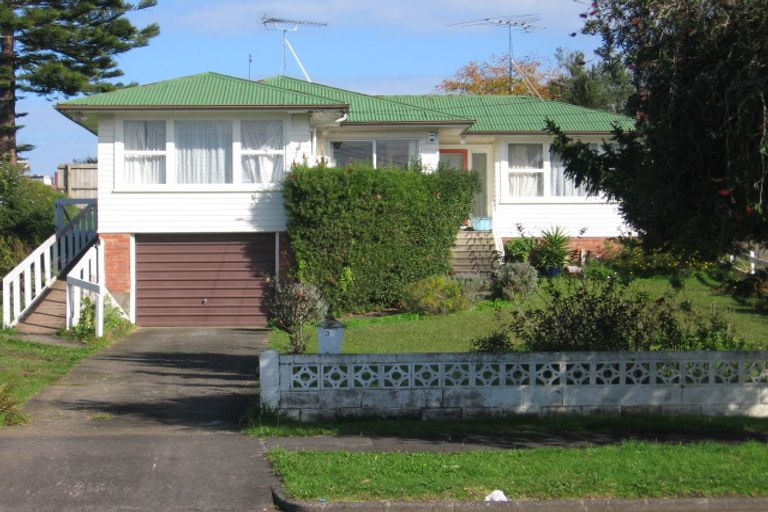 Photo of property in 38 Christmas Road, Manurewa, Auckland, 2102