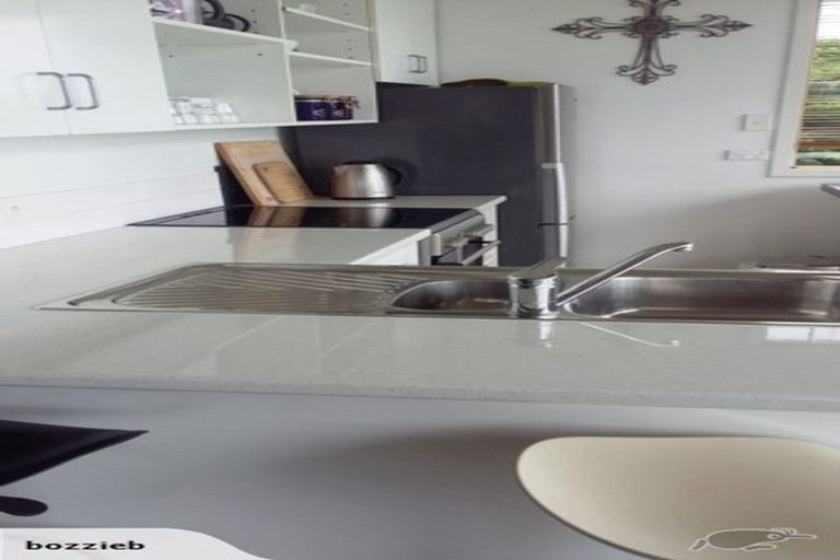 Photo of property in 21 Bayview Road, Charteris Bay, Lyttelton, 8971