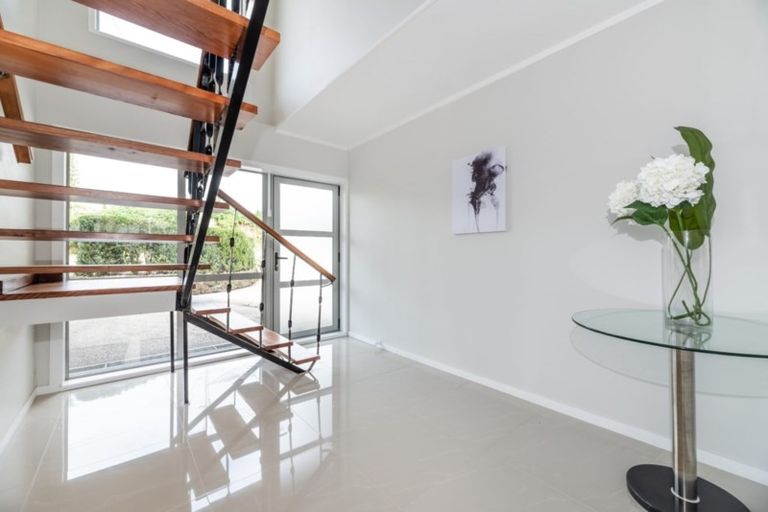 Photo of property in 74 Hillside Road, Papatoetoe, Auckland, 2025