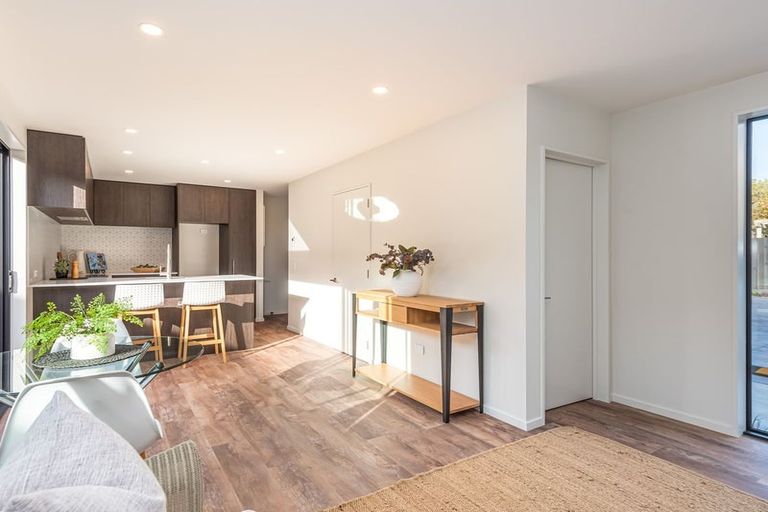 Photo of property in 4/77 Deans Avenue, Riccarton, Christchurch, 8011