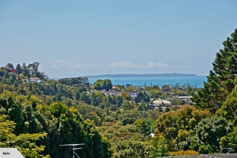 Photo of property in 30 Portobello Place, Torbay, Auckland, 0630