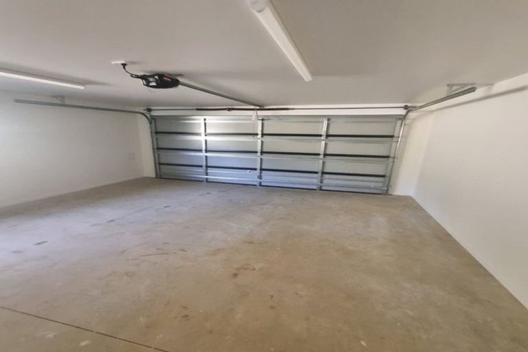 Photo of property in 7 Monterey Rise, Te Kamo, 0112