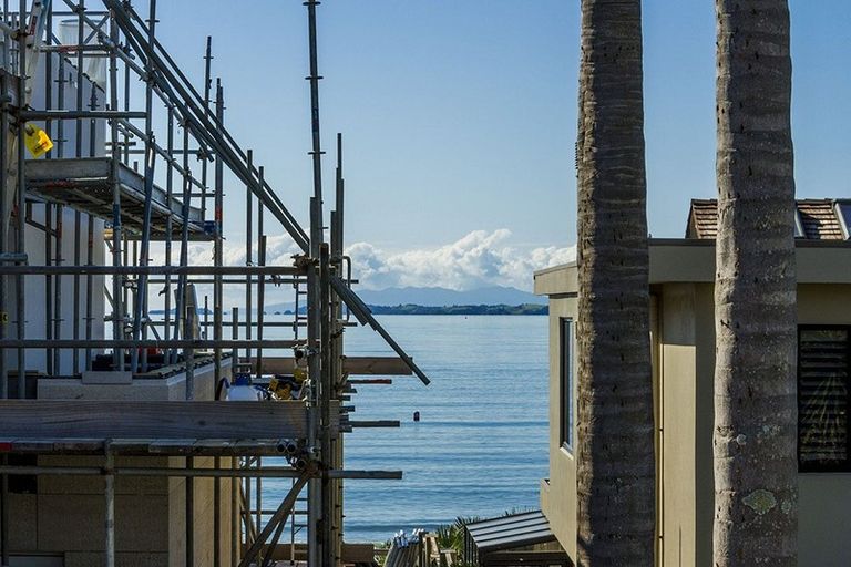 Photo of property in 24 Blomfield Spa, Takapuna, Auckland, 0622