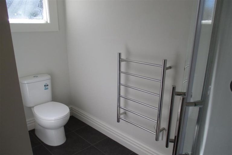 Photo of property in 58 Winton Street, St Albans, Christchurch, 8014