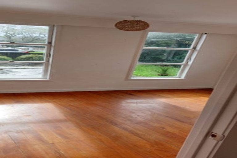 Photo of property in 10 Oraha Road, Huapai, Kumeu, 0810