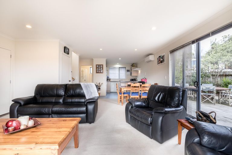 Photo of property in 25b Gardner Avenue, New Lynn, Auckland, 0600