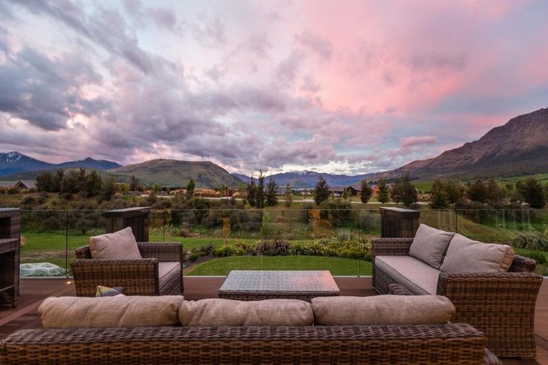 Photo of property in 12 Orford Drive, Jacks Point, Queenstown, 9371