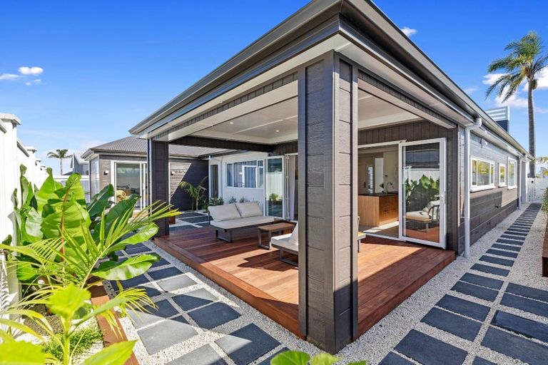 Photo of property in 8 Montiicola Drive, Papamoa Beach, Papamoa, 3118