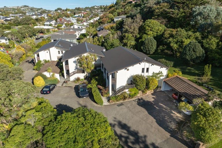 Photo of property in 141k Churton Drive, Churton Park, Wellington, 6037