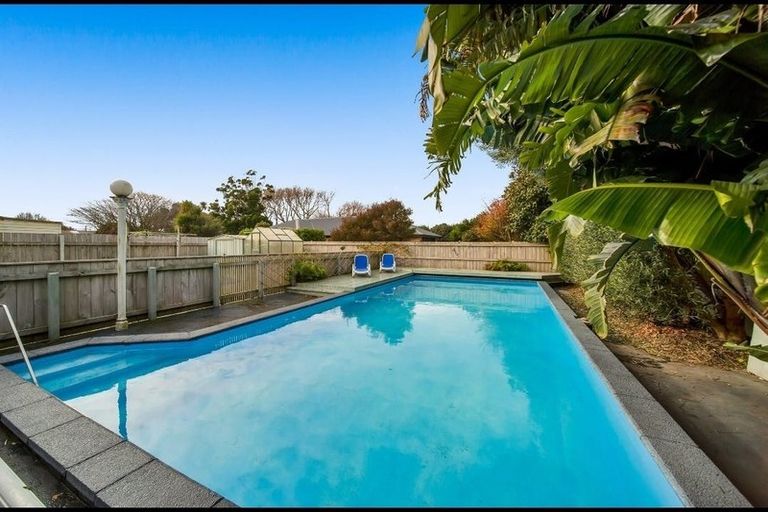 Photo of property in 85 Puriri Street, Hawera, 4610
