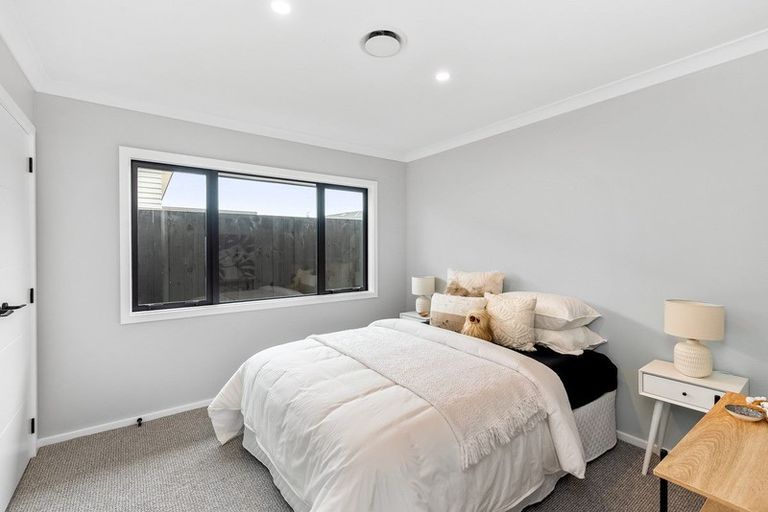 Photo of property in 99 The Drive, Paraparaumu Beach, Paraparaumu, 5032