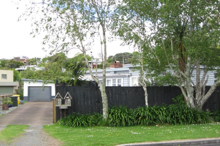 Photo of property in 1/31 Beach Road, Manly, Whangaparaoa, 0930