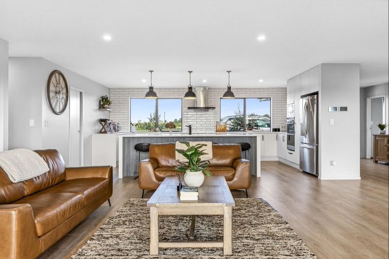 Photo of property in 194 Lake Road, Okoroire, Tirau, 3484