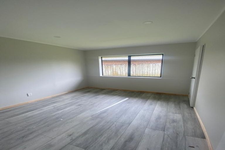 Photo of property in 1/44 Wai Iti Place, Clendon Park, Auckland, 2103