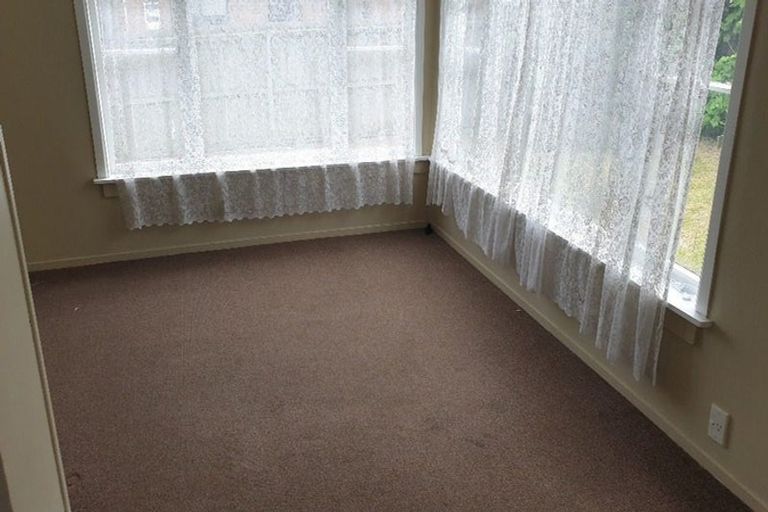 Photo of property in 405 West Coast Road, Glen Eden, Auckland, 0602