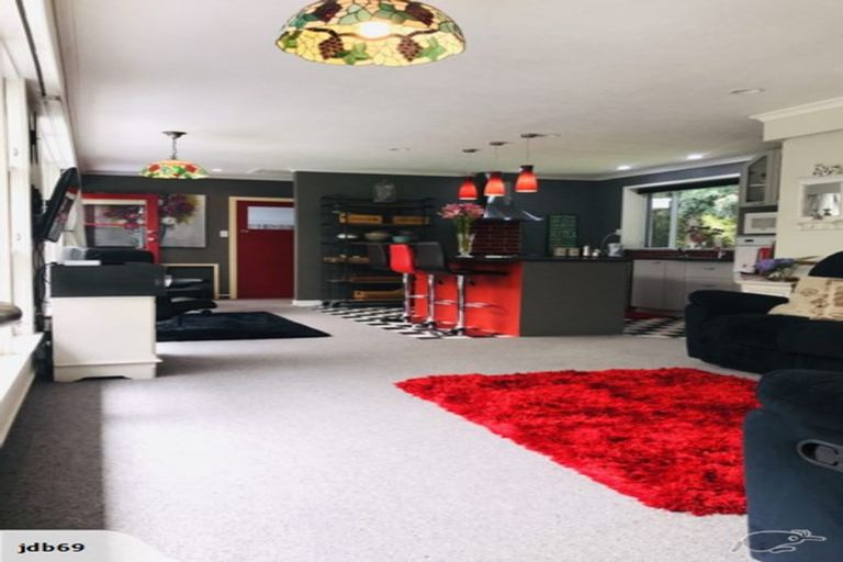 Photo of property in 58 Ruru Avenue, Otatara, Invercargill, 9879