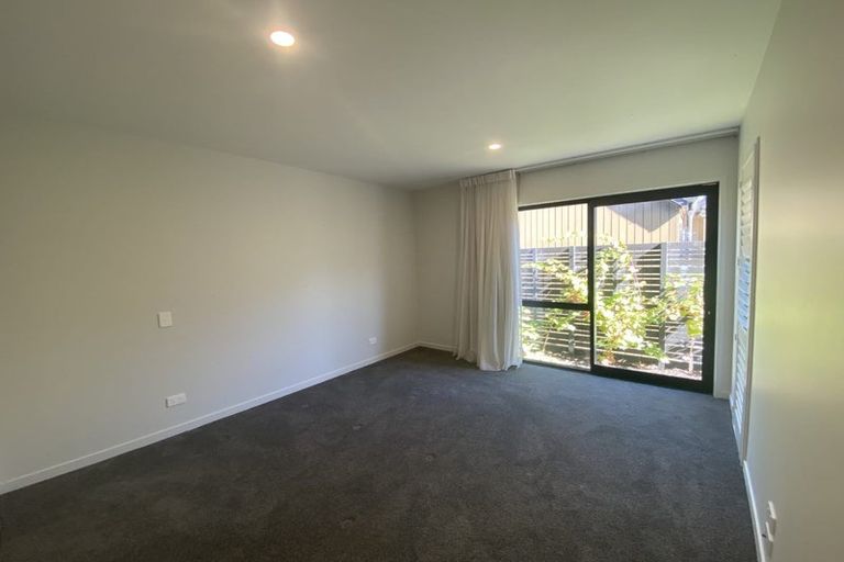 Photo of property in 20 Mulholland Drive, Jacks Point, 9371