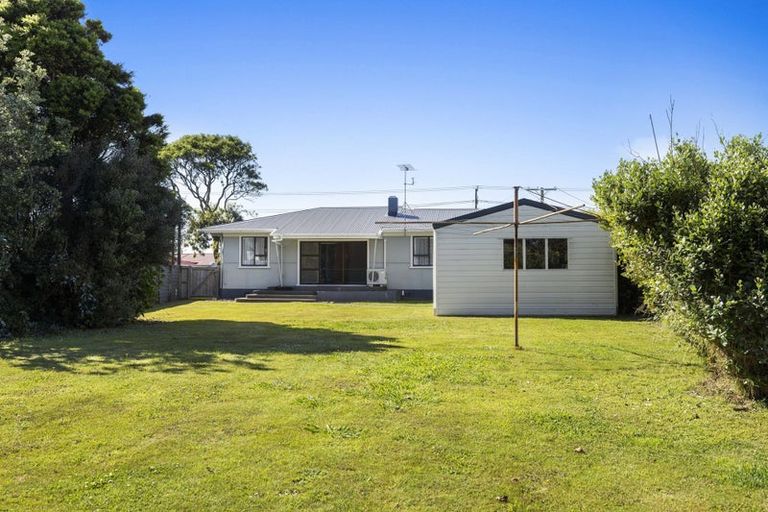 Photo of property in 59 Turuturu Road, Hawera, 4610