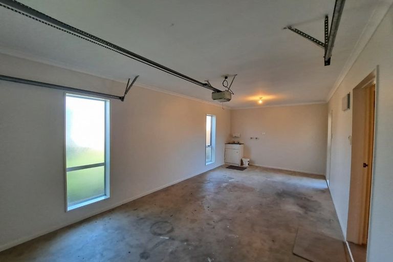 Photo of property in 17 Clemow Road, Fitzroy, New Plymouth, 4312