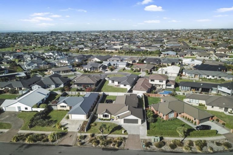 Photo of property in 16 Chesham Street, Rototuna North, Hamilton, 3210