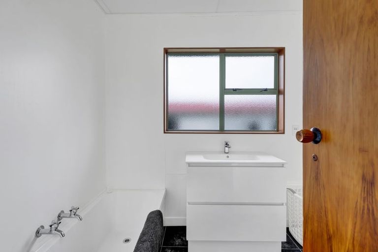 Photo of property in 73 Gregory Road, Rahotu, Opunake, 4681