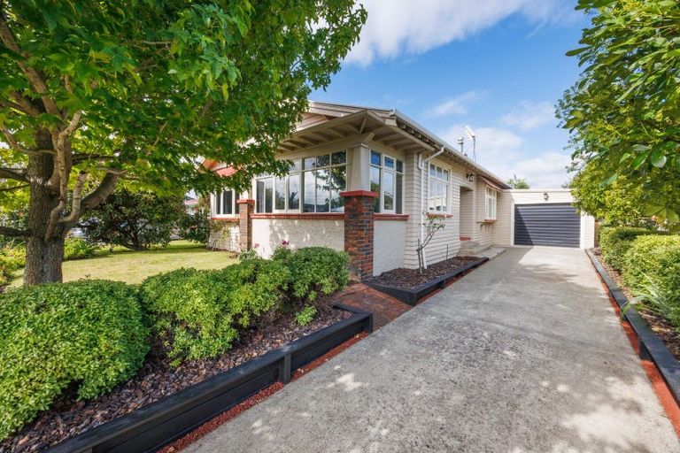 Photo of property in 3 Karaka Street, Hokowhitu, Palmerston North, 4410