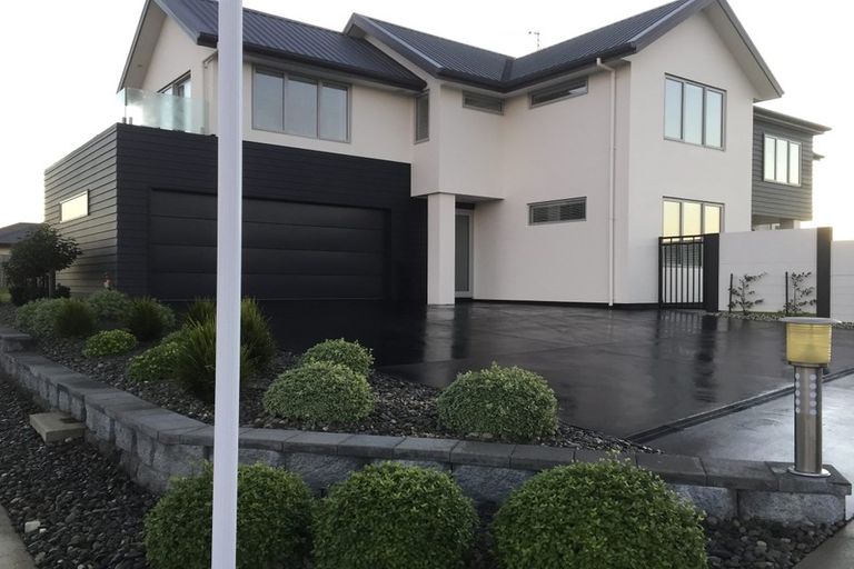 Photo of property in 15 Aroha Street, Pegasus, 7612