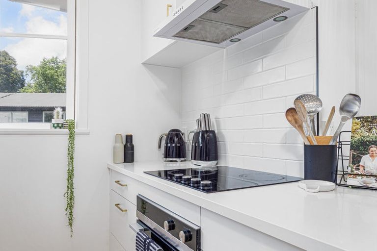 Photo of property in 72 Campbell Street, Leamington, Cambridge, 3432