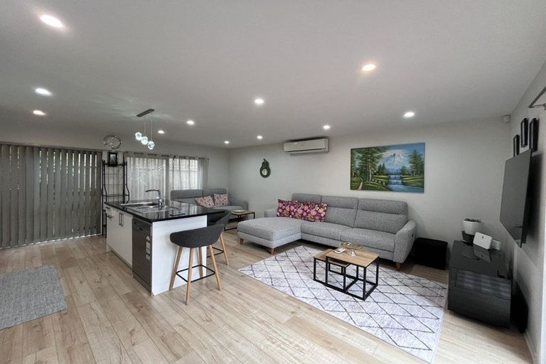 Photo of property in 32 Exler Place, Avondale, Auckland, 0600