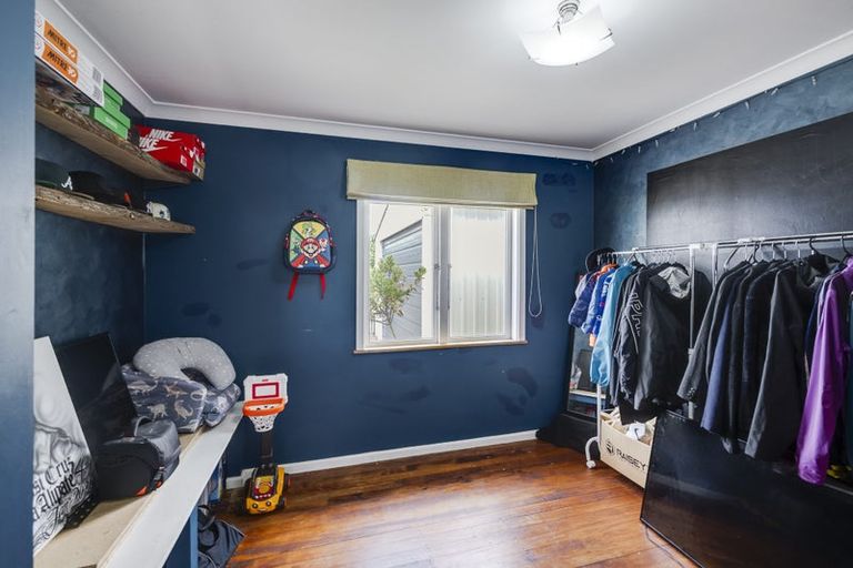 Photo of property in 289 Kennedy Road, Onekawa, Napier, 4110