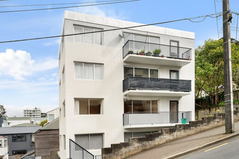 Photo of property in Windsor Court, 6/340 Tinakori Road, Thorndon, Wellington, 6011