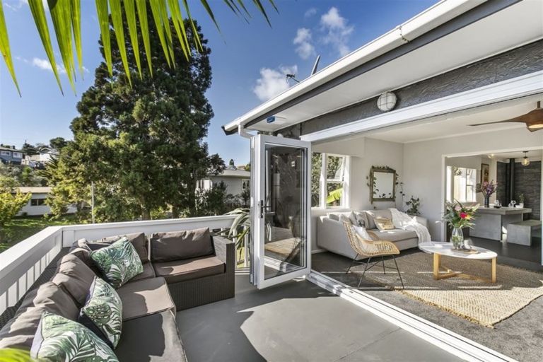 Photo of property in 75 Saffron Street, Birkdale, Auckland, 0626