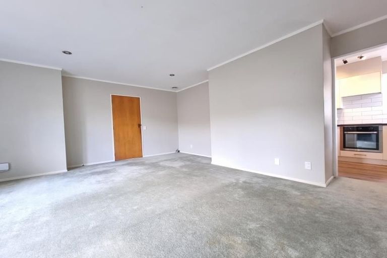 Photo of property in 376a Karori Road, Karori, Wellington, 6012