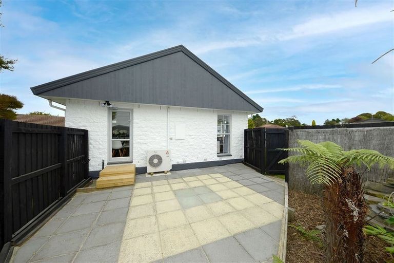 Photo of property in 42 Cowes Street, Avondale, Christchurch, 8061