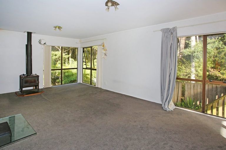 Photo of property in 32 Paulownia Place, Totara Heights, Auckland, 2105