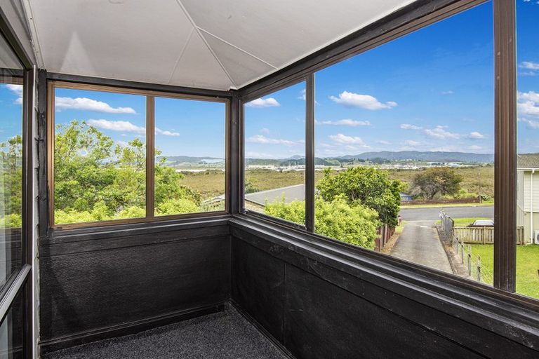 Photo of property in 31a Raumati Crescent, Onerahi, Whangarei, 0110