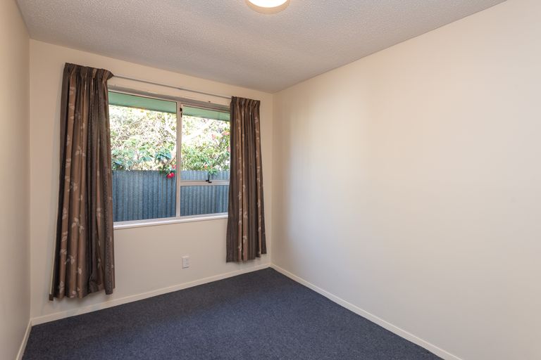 Photo of property in 3/19 Whitmore Street, Edgeware, Christchurch, 8013