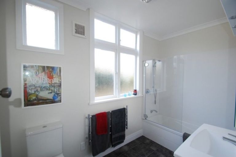 Photo of property in 46 Penrose Street, Woburn, Lower Hutt, 5010