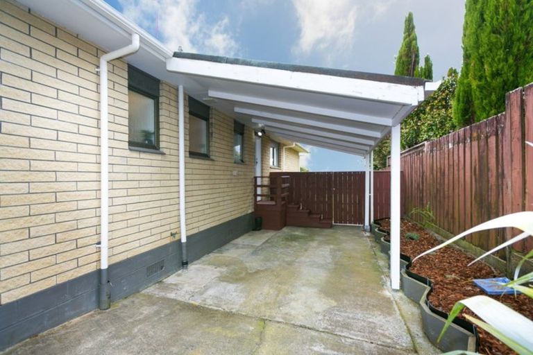 Photo of property in 9b Poplar Grove, Whalers Gate, New Plymouth, 4310