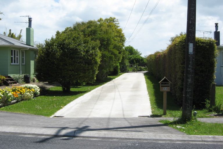 Photo of property in 32 Tapu Road, Huapai, Kumeu, 0810