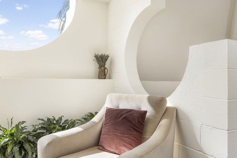 Photo of property in 2 Marnane Terrace, St Andrews, Hamilton, 3200